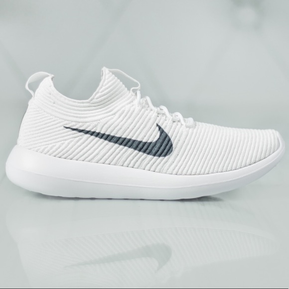 nike roshe two flyknit v2 white